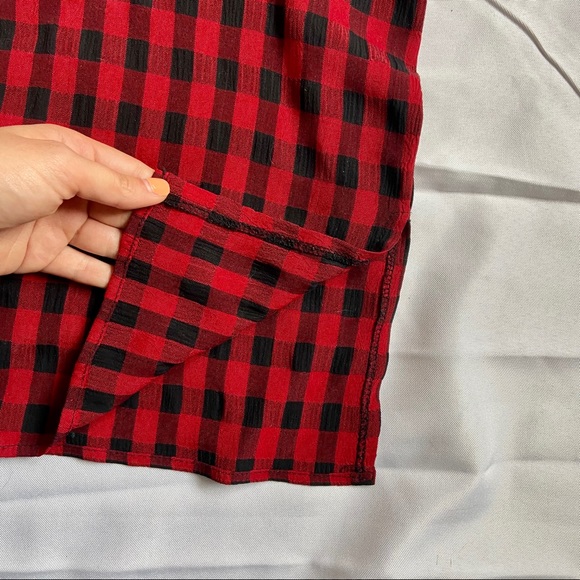 HP⭐️ Vintage 80’s Red and Black Plaid Flannel - Picture 9 of 16